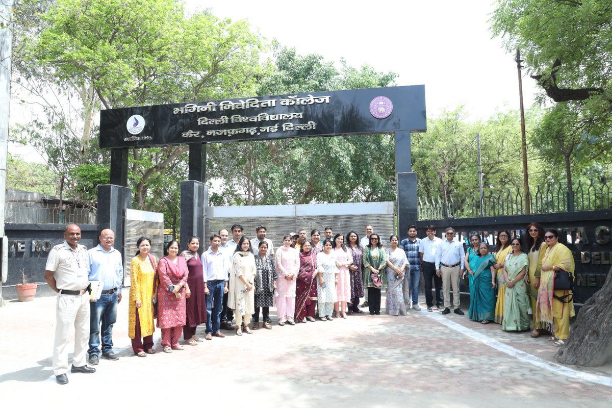 Bhagini Nivedita College tweet media
