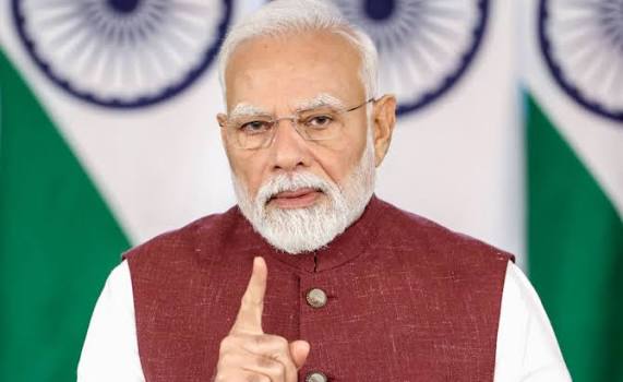 World_Affairs11's tweet image. BREAKING:

India is using the Rupee for bilateral trade with countries like Russia and the UAE, boycotting dollar slowly.