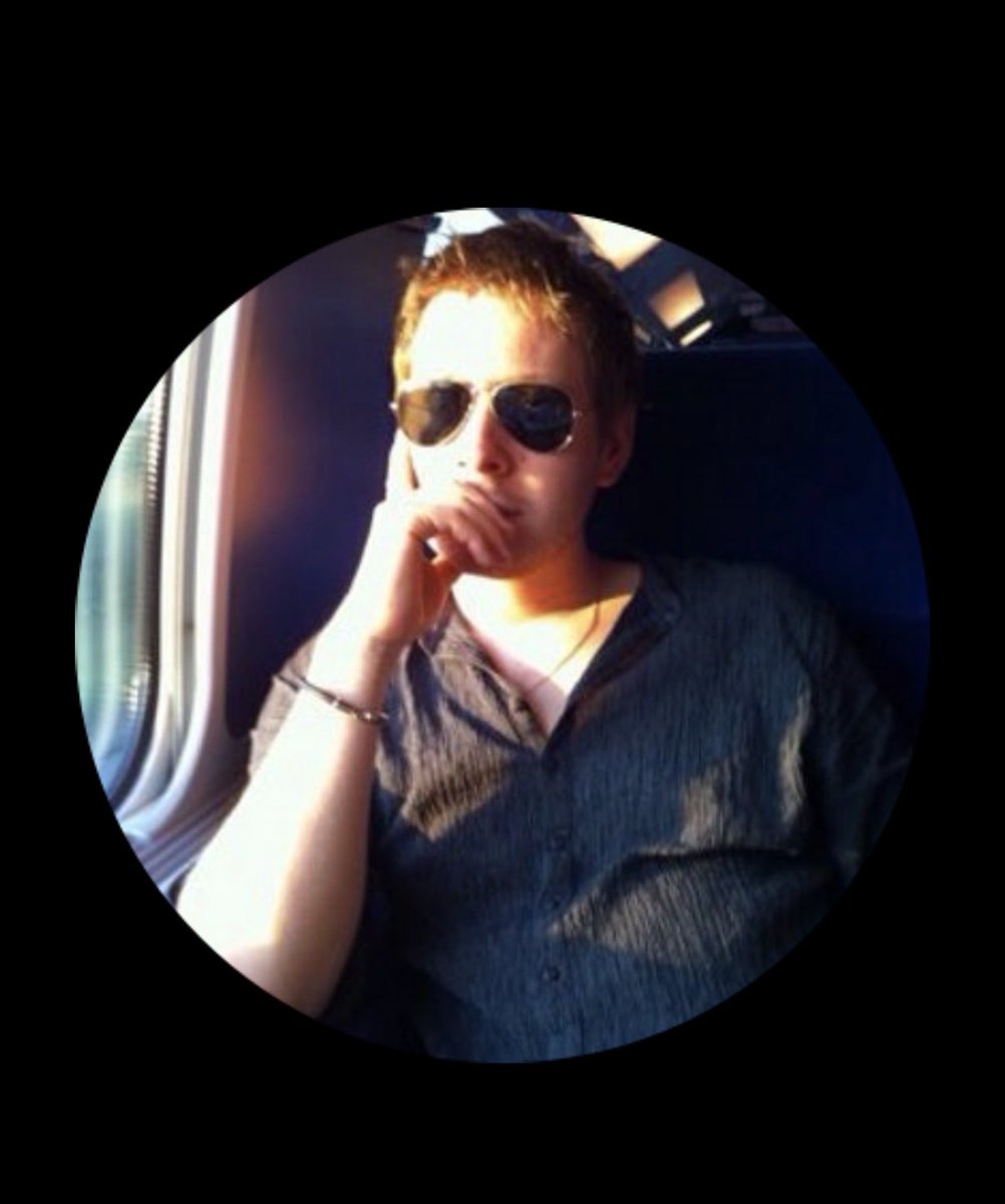 ⚡️SUIVI - Sur la photo de profil de son compte X, crée en septembre 2012, Romain G., l’homme suspecté d’avoir violé pas moins de 34 enfants, prend la pose dans un train, le visage ensoleillé et lunettes de soleil type aviateur sur le nez. (Le Progrès)
leprogres.fr/faits-divers-j…