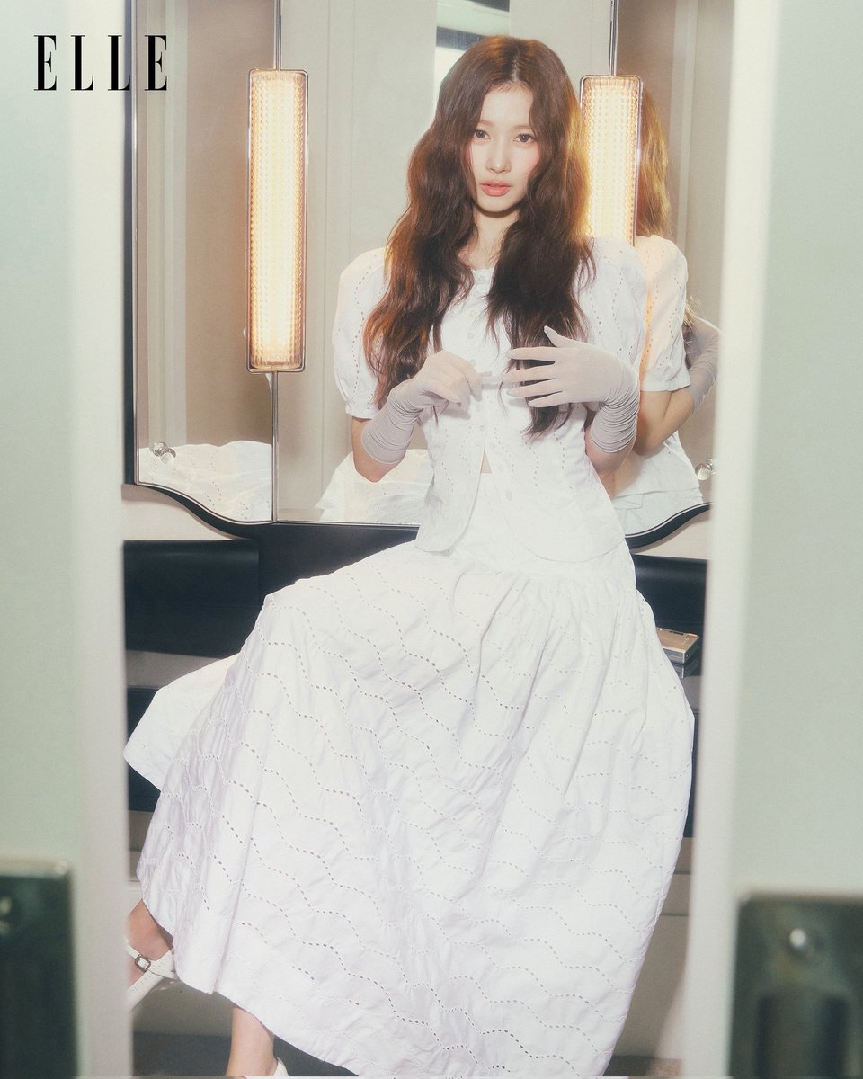 SubjectKpop's tweet image. Sana x ELLE Taiwan May 2026 

#TWICE #트와이스 @JYPETWICE