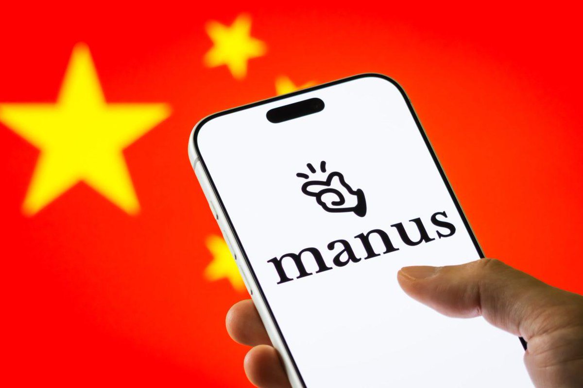 AtheerDMahir's tweet image. China’s NDRC ordered Meta to unwind its $2B purchase of AI startup Manus, despite the deal already closed. This rare order underscores Beijing’s control over AI and US‑China decoupling【592190445158645†L62-L83】 #AI #China #Regulation Source: fortune.com/2026/04/26/met…