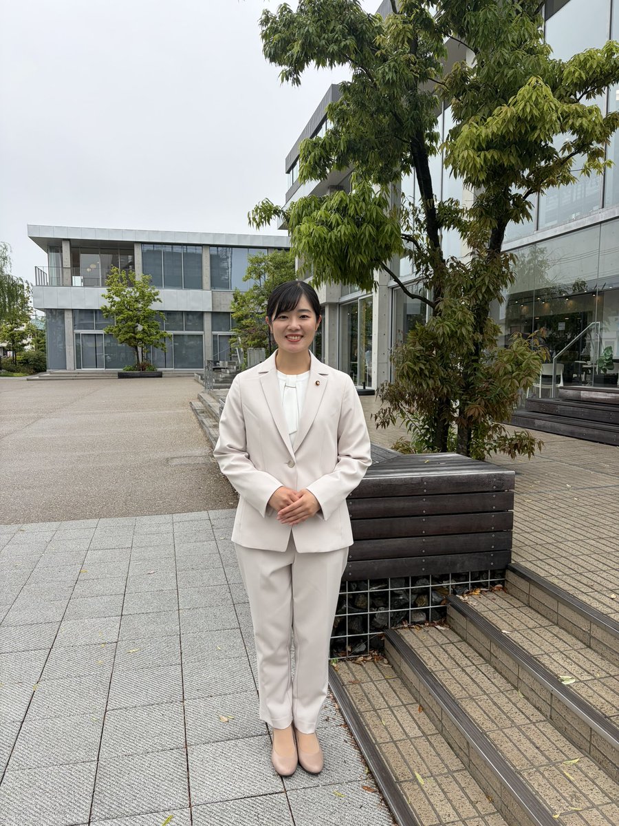 Saiki_Endo's tweet photo. こんにちは✨

本日5/1より、
春日部市議会議員としての任期が始まりました‼︎

「対決より解決」の精神で
公約の実現に努めてまいります。

#国民民主党 #春日部市議会 https://t.co/8PvahoYtdX