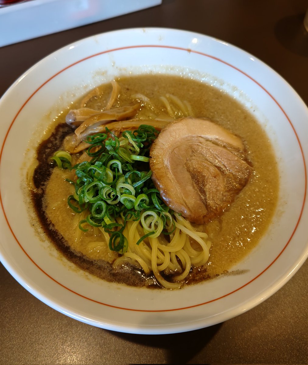 えり tweet media