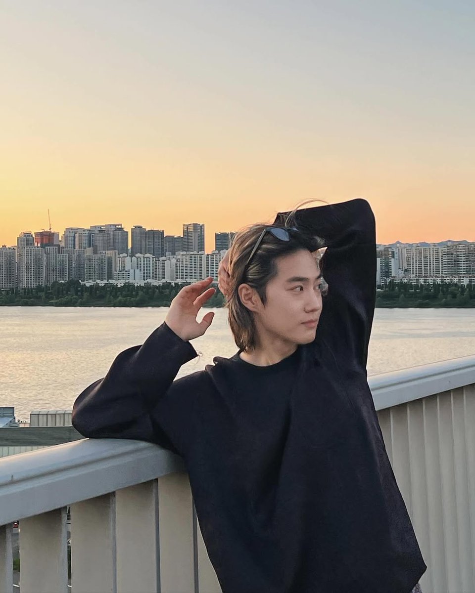 수호룩봇 tweet media