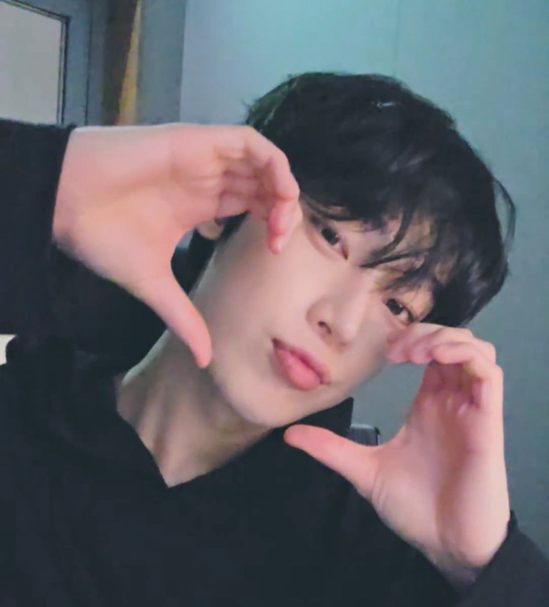 JL | EN-7 | KATSEYE OT6 tweet media