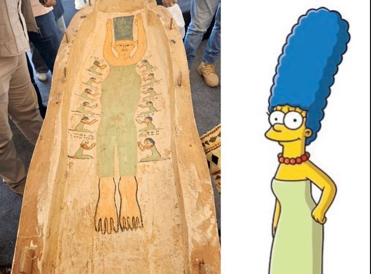 🚩Un sarcophage égyptien vieux de 3 400 ans a été découvert, ressemblant étrangement à Marge Simpson.