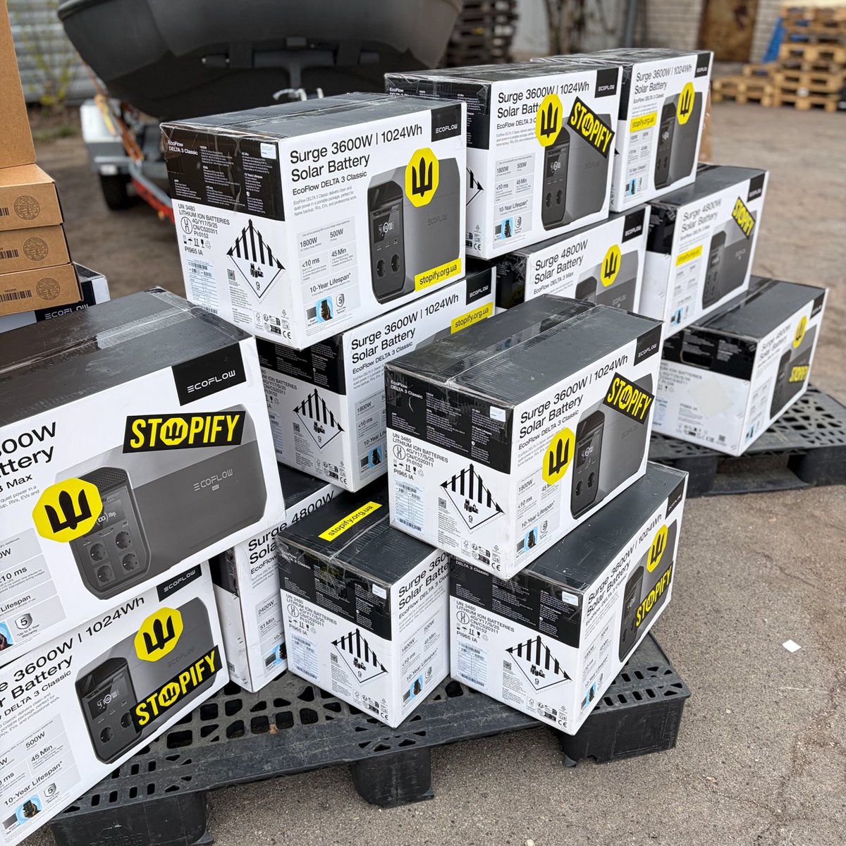 stopify_org_ua's tweet photo. Good news! Our latest shipment includes a MB Crafter minibus, a Nissan Navara pickup truck, a Latvian-made boat Whaly with an engine and a trailer, a reconnaissance drone DJI Matrice 4T, 3 solar hybrid power inverter units, 14 EcoFlow charging stations in various capacities, ⬇️ https://t.co/M10Pqna8Qk