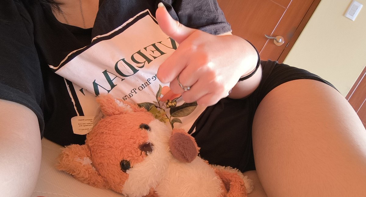 Sgr_box's tweet photo. I’m still alive… but college is fucking me 😞
I’m taking the chance to post some pics with my plushies 🫶 https://t.co/75XWdJdiIL
