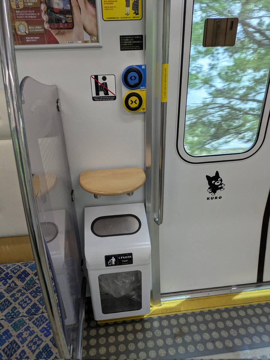 かくりん tweet media