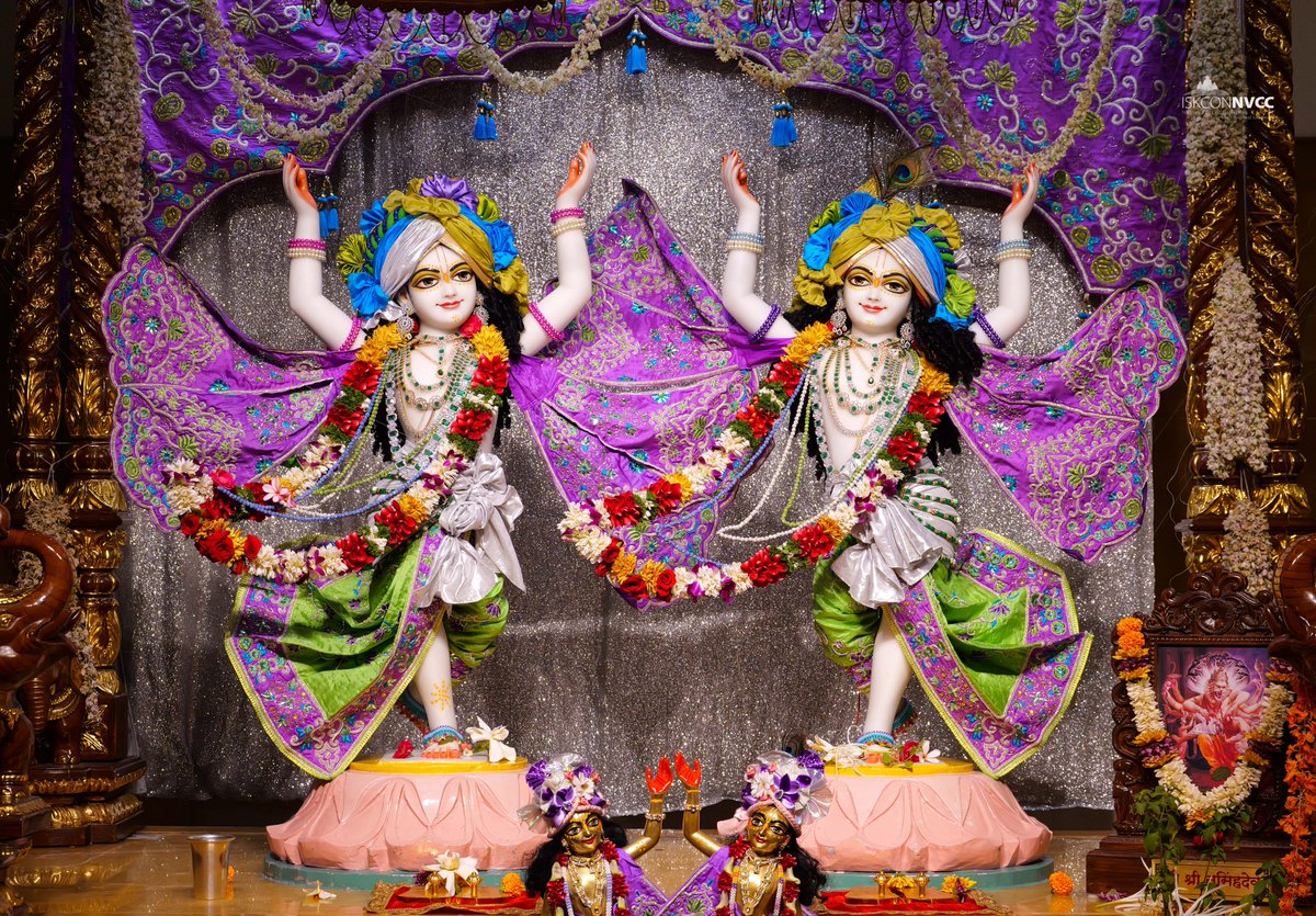 ISKCONPune's tweet image. 🙏🏽𝐓𝐨𝐝𝐚𝐲'𝐬 𝐃𝐚𝐫𝐬𝐡𝐚𝐧 📿 🗓𝟎𝟏-𝟎𝟓-𝟐𝟎𝟐𝟔🙏
🌷𝐒𝐫𝐢 𝐒𝐫𝐢 𝐆𝐚𝐮𝐫 𝐍𝐢𝐭𝐚𝐢🌷
.
.
#ISKCON #ISKCONNVCC #ISKCONNVCCPune #ISKCONPune
#Chandanyatra #Chandanyatra2026 #Chandan #Yatra

.
whatsapp.com/channel/0029Va…