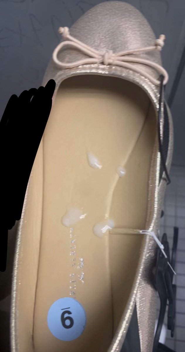 Now that my account is back, who can share pictures or videos of shoeplay or cumshots into ballet flats?😛 I have this one on these gold flats they felt so good on my cock😍