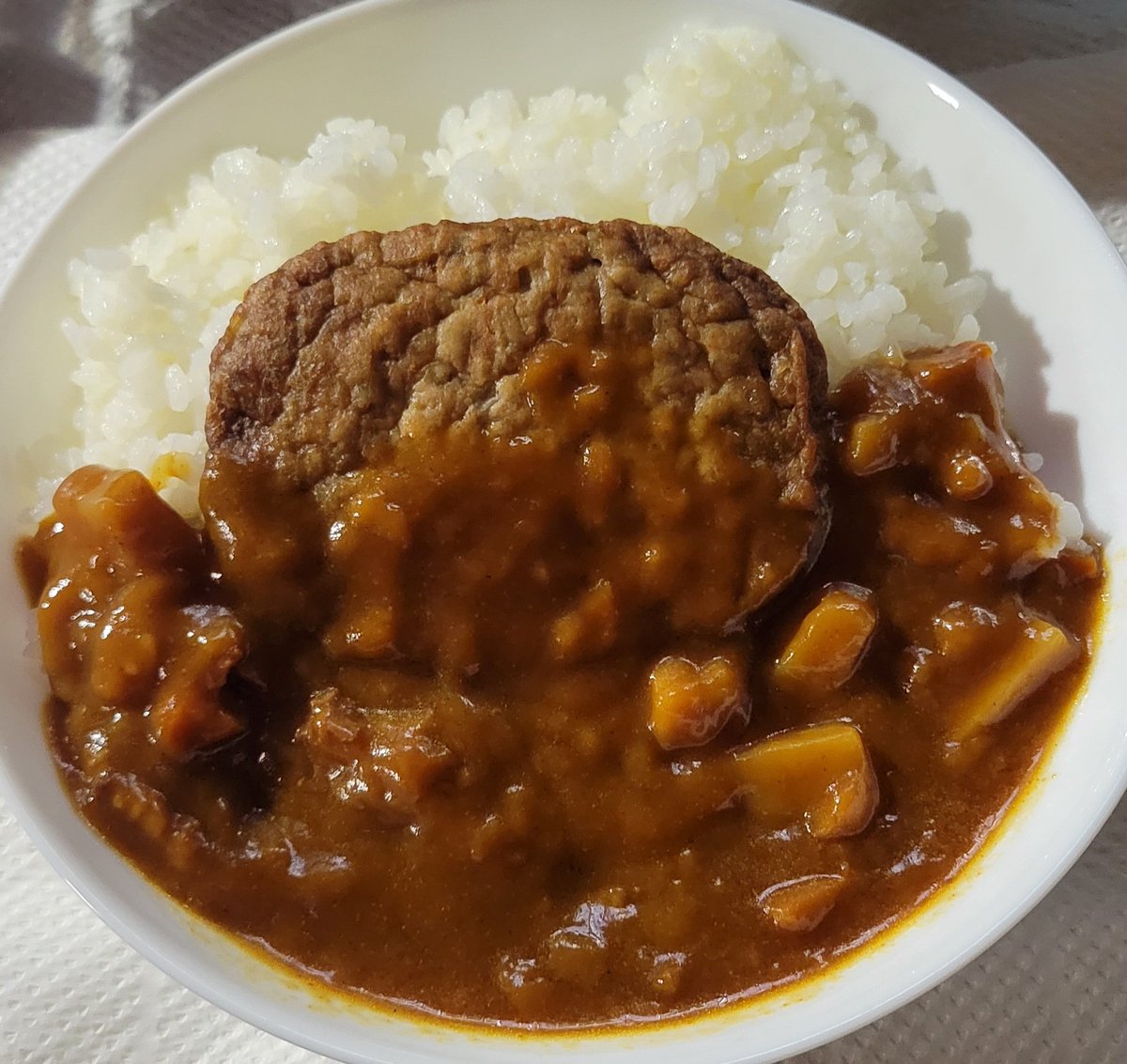 変なさとう tweet media