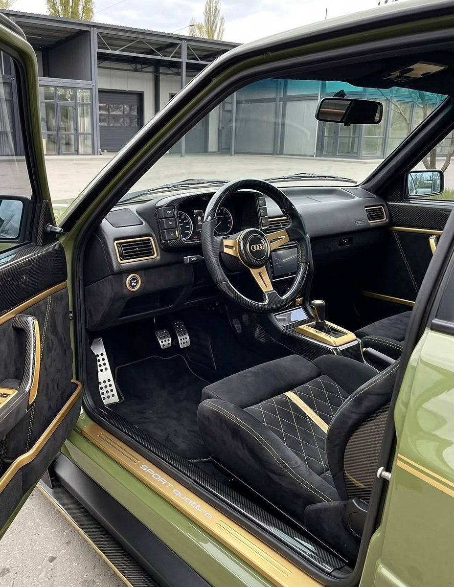 Car Grails tweet media