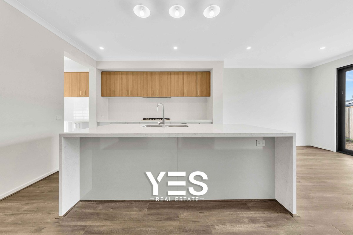 samweerawarna's tweet image. 💥𝗝𝗨𝗦𝗧 𝗟𝗜𝗦𝗧𝗘𝗗💥 FOR LEASE

📍7 Verdon Street, 𝗖𝗹𝘆𝗱𝗲 VIC 3978
🛏️ 5🛁 4🚗 2
💰𝗥𝗲𝗻𝘁: $750/week

✅Real Estate - realestate.com.au/property-house…

📩Book your inspection today!
Miuru 📲 0415 448 438

🌐yesrealestate.com.au

#YesRealEstate #rental #lease #clyde #melbourne