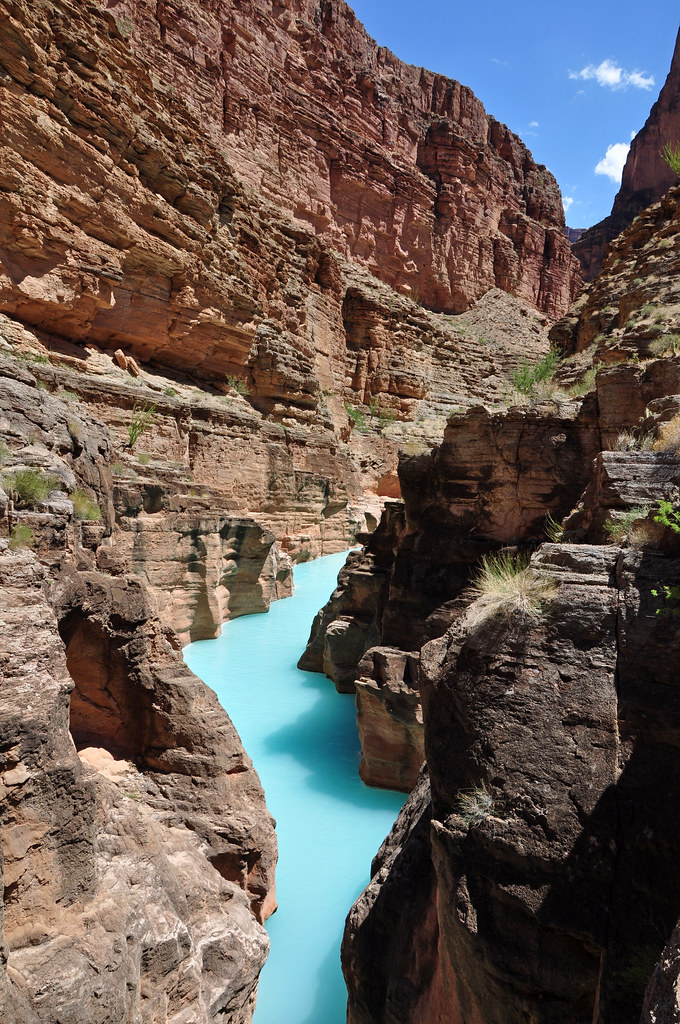 This is not AI. The dramatic color contrast at the Confluence of the ...