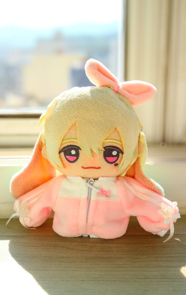 모누와 새 꼬까옷🐰🐣