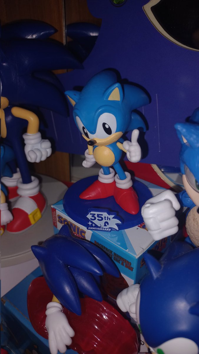 pumpk_miss's tweet image. Como eles ficaram 

#sonic 🦔 #sonicfandom 
#ShadowTheHedgehog #tails #classicSonic #knuckles