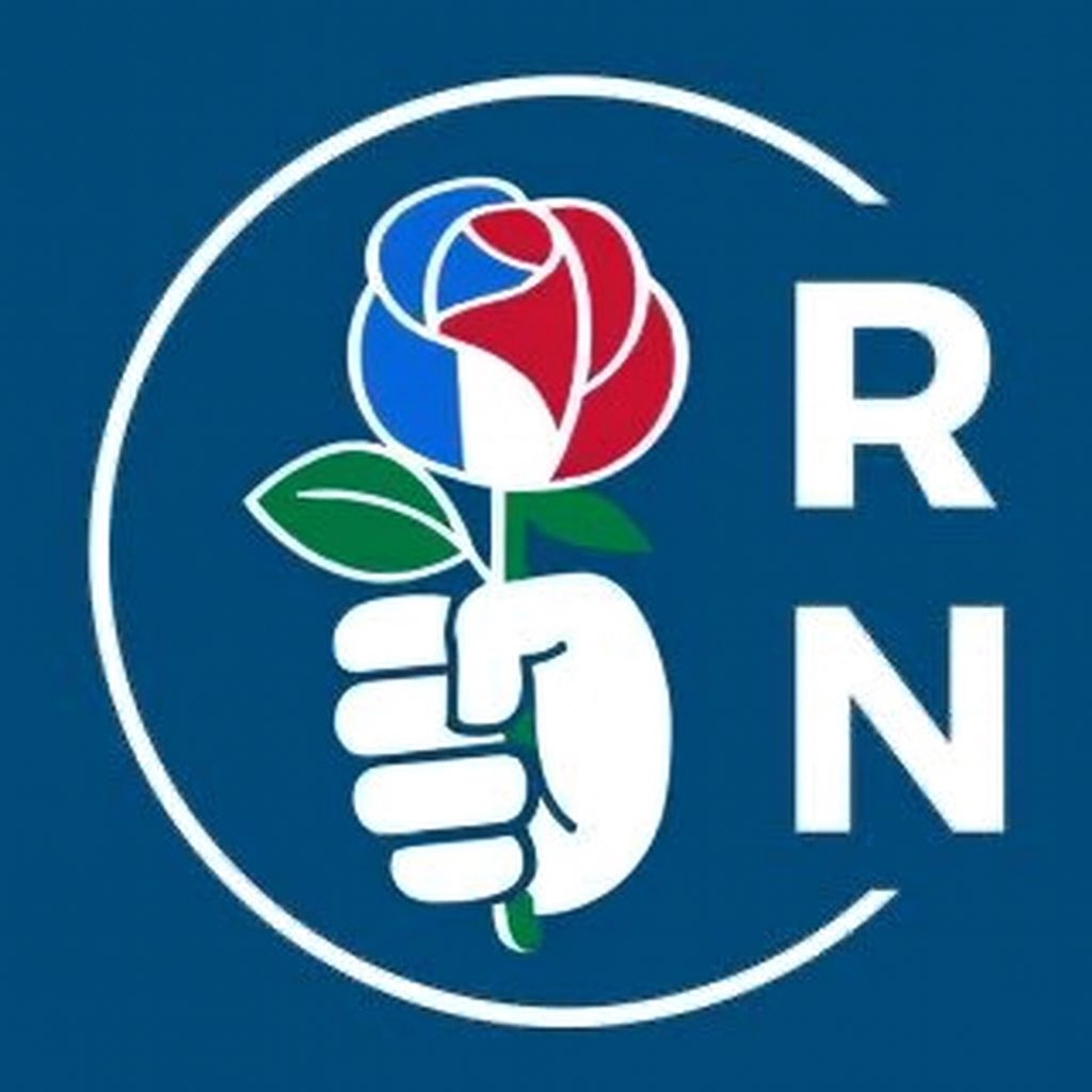 TEymoz's tweet image. Le #RN va réussir à faire passer le #PS pour des centristes à ce rythme !!
Les français attendent de retrouver du pouvoir d'agir, du pouvoir d'achat , seule @Nouv_Energie en constance et cohérence avec @davidlisnard offre un logiciel différent de l'interventionnisme