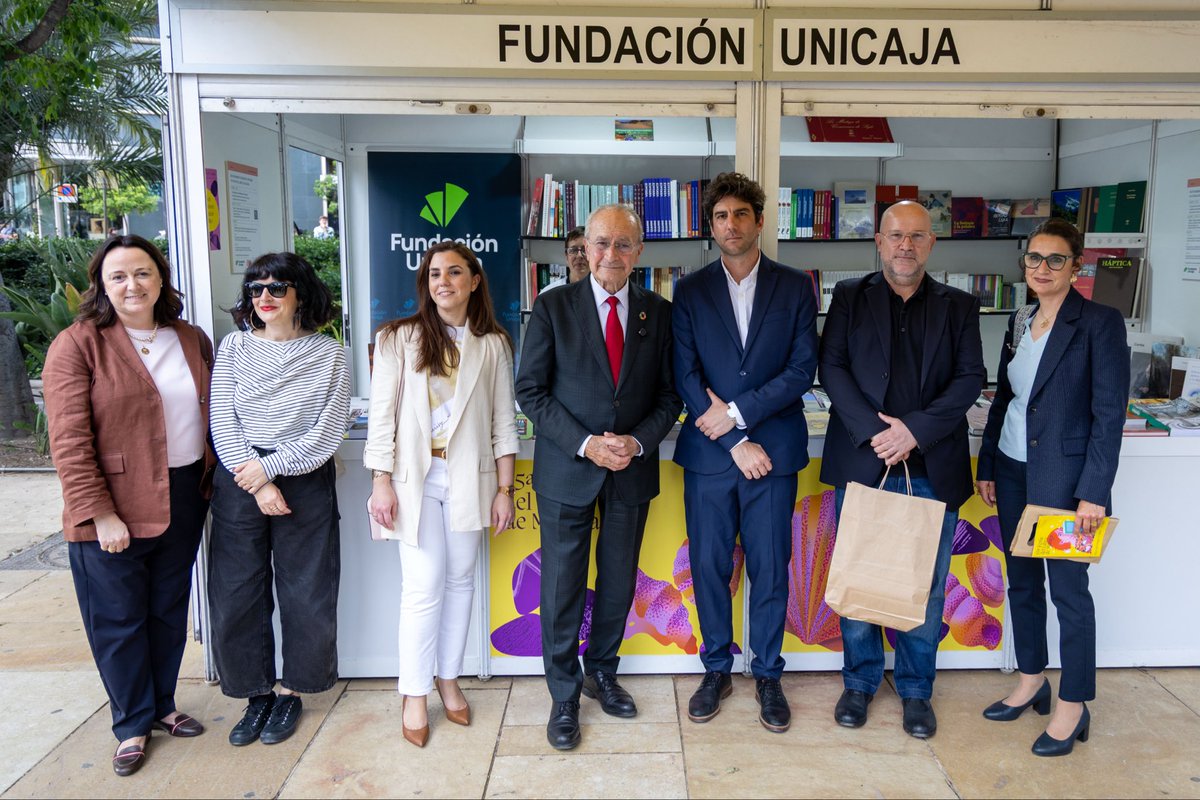 Feria del Libro de Málaga tweet media