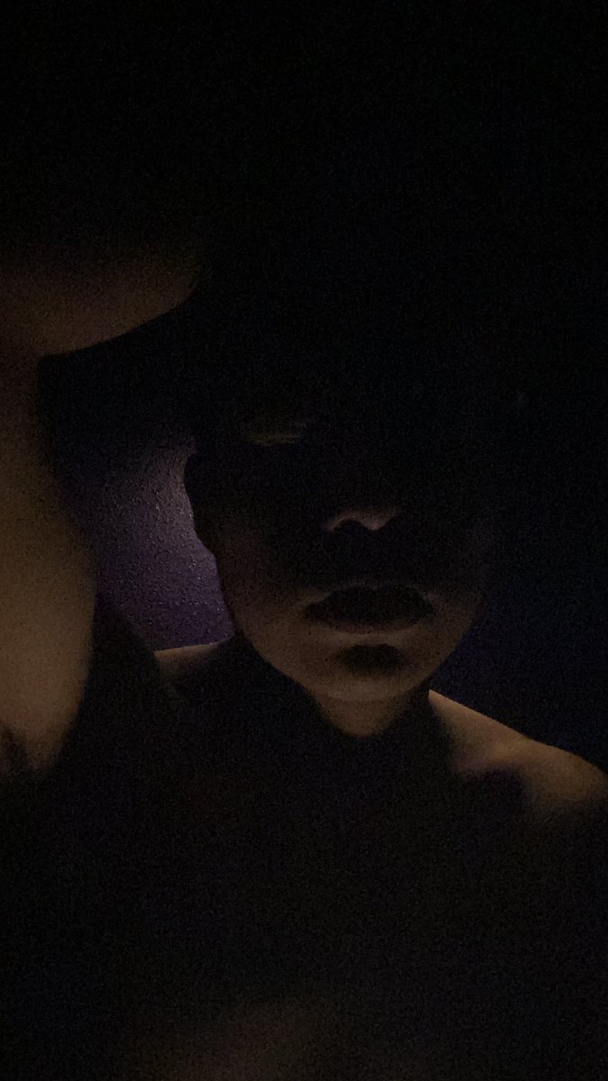 LNBZ20's tweet photo. 🤍🤍😏 https://t.co/zMxBt8LmfC