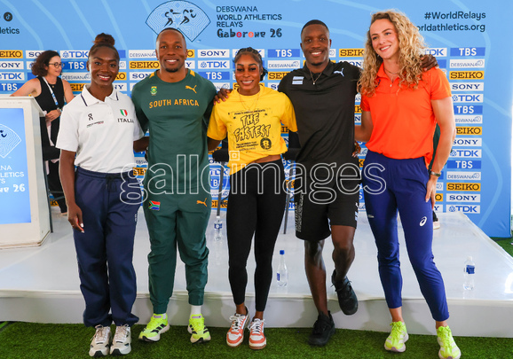 Gallo_Sport's tweet photo. 🏃‍♀️ Debswana World Athletics Relays Gaborone 26: Press Conference

👉 https://t.co/mZFr2PdW5z

🗣️ @WorldAthletics #WorldAthleticsRelays #TeamSA #Gallo_Sport 

📸 @rogersedres https://t.co/rbN5KlVAse