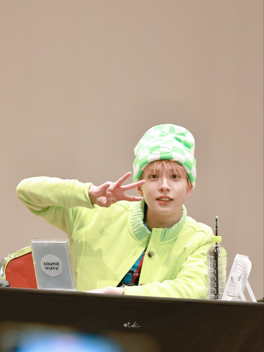 vvforY's tweet photo. 260430 sw

1..2..3..💚

#YUKI #유키 
#Nexz https://t.co/E0M4SgL8DK
