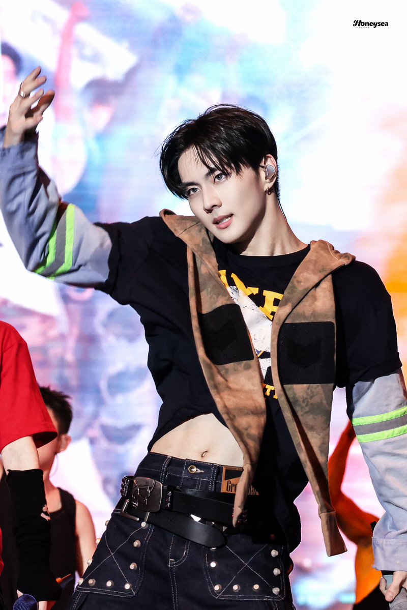 jungwon tweet media