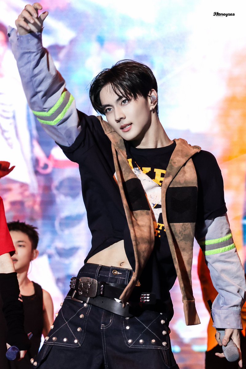 jungwon tweet media
