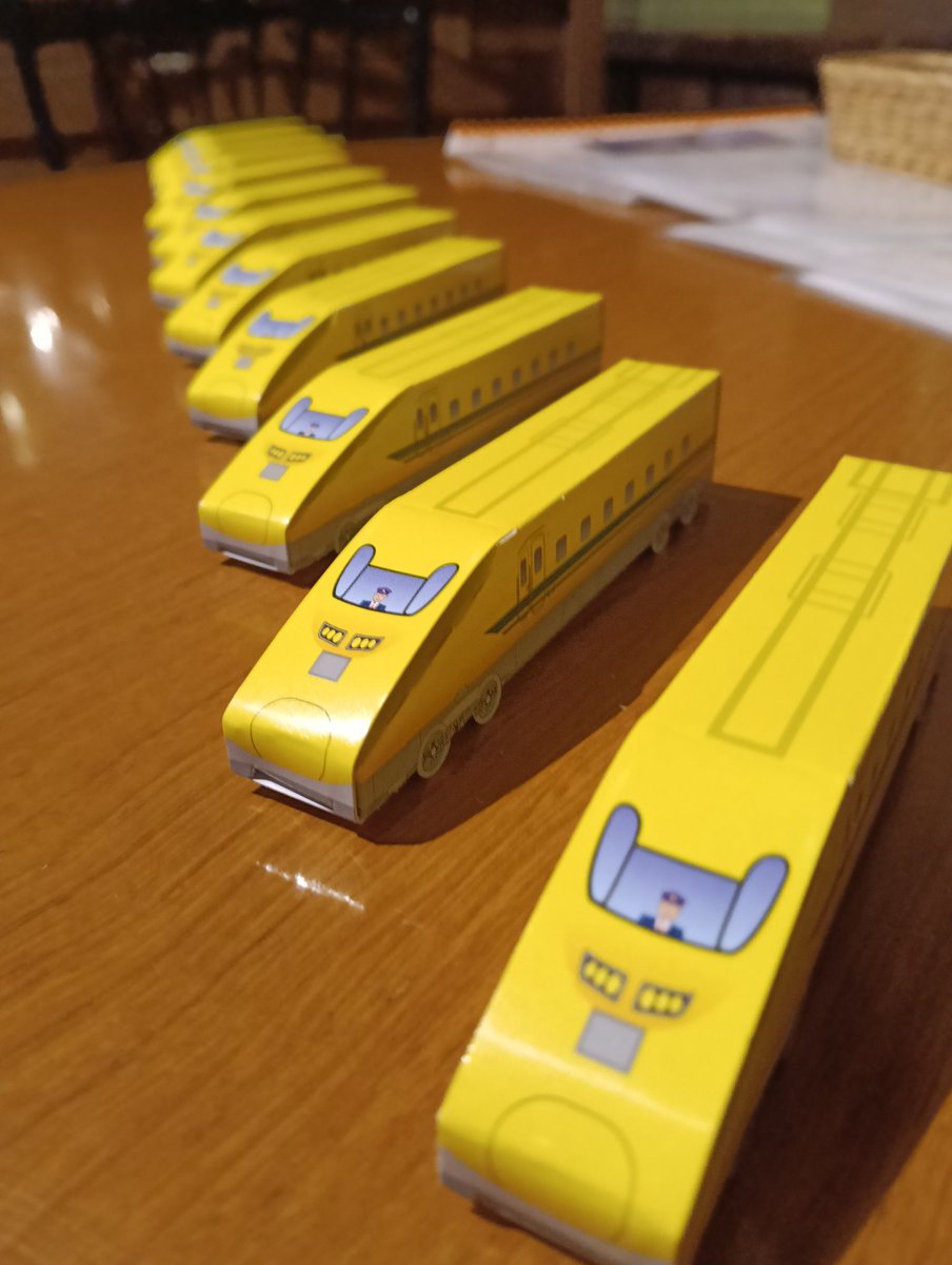 電車食堂 マスタードシード tweet media