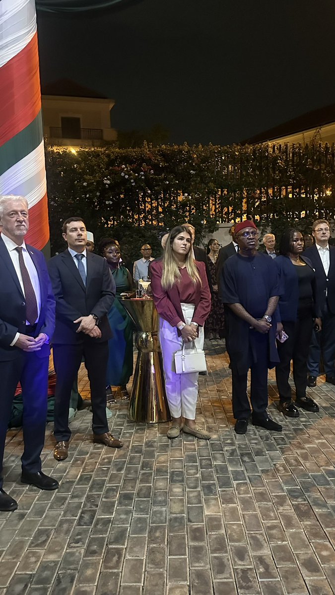 EmbaMexNig's tweet photo. 50th anniversary of diplomatic relations Mexico-Nigeria.

#mexiconigeria #mexiconigeria50 #diplomaticties #embamexnigeria https://t.co/Jf0Yug88Tb