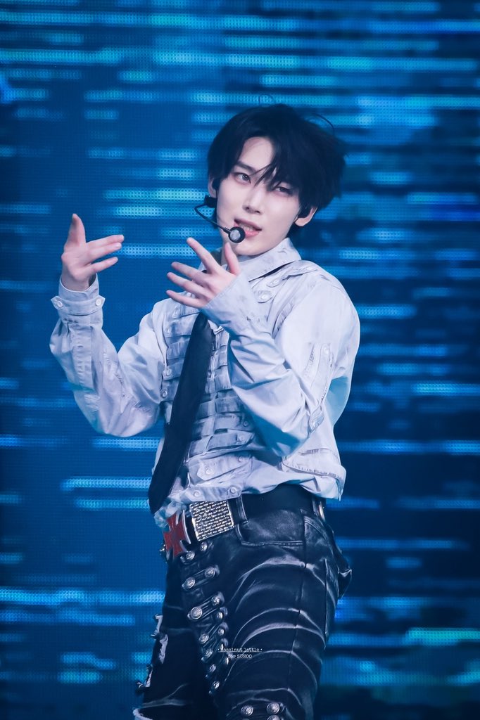 hazelnutNUNU624's tweet photo. 260501 BLOOD SAGA in SEOUL

🫳🏻🫳🏻🤍

#ENHYPEN #ENHYPEN_SUNOO #SUNOO #선우 #엔하이픈 https://t.co/3O9EvXrHmD