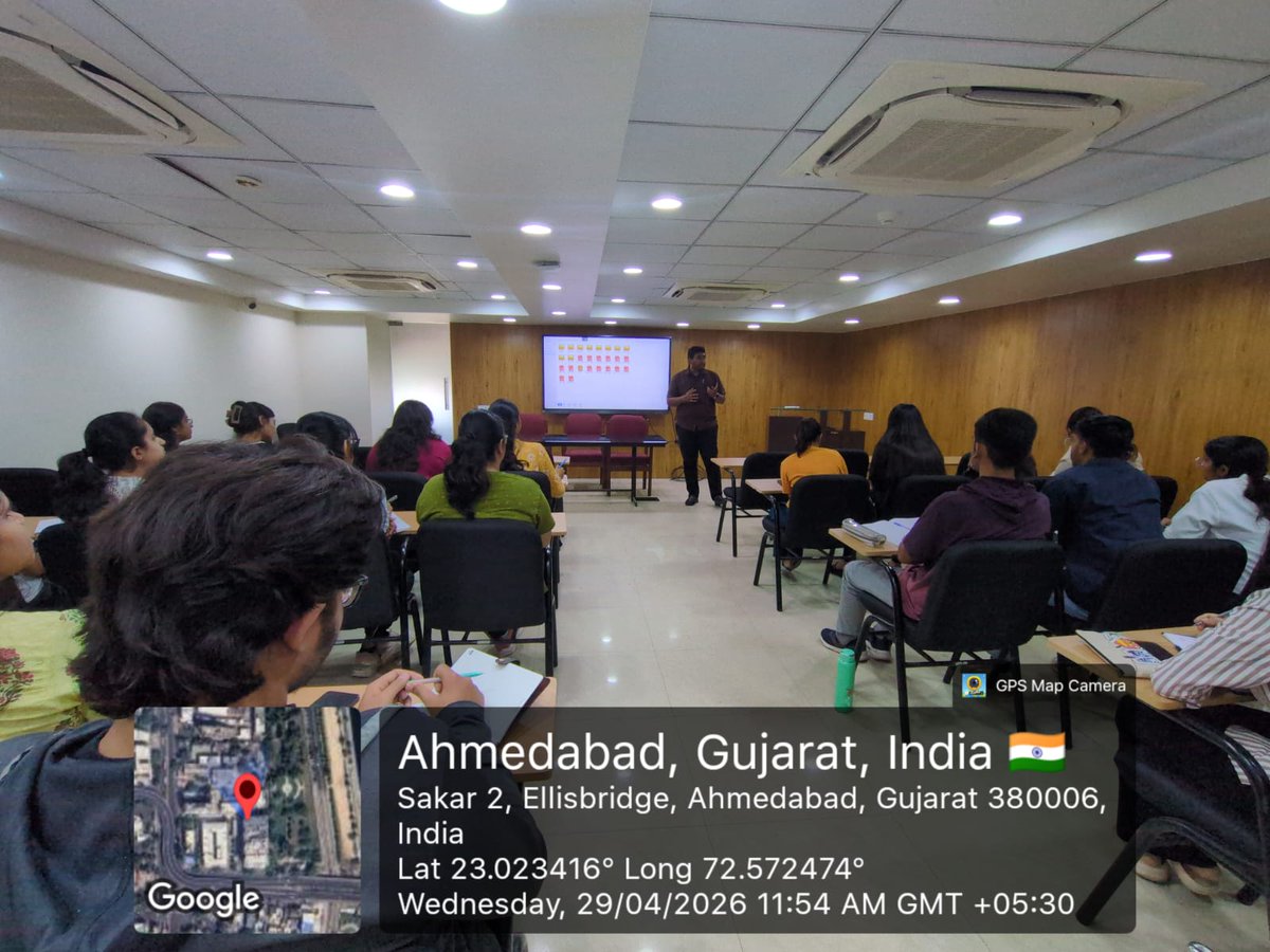 cerc_eiacp's tweet image. On 29 April 2026, Dr. Neel Talati delivered an engaging lecture at the CERC Office for a group of 30 law interns, focusing on the principles and objectives of Mission LiFE . The session emphasized the importance of adopting sustainable lifestyles, responsible consumption.