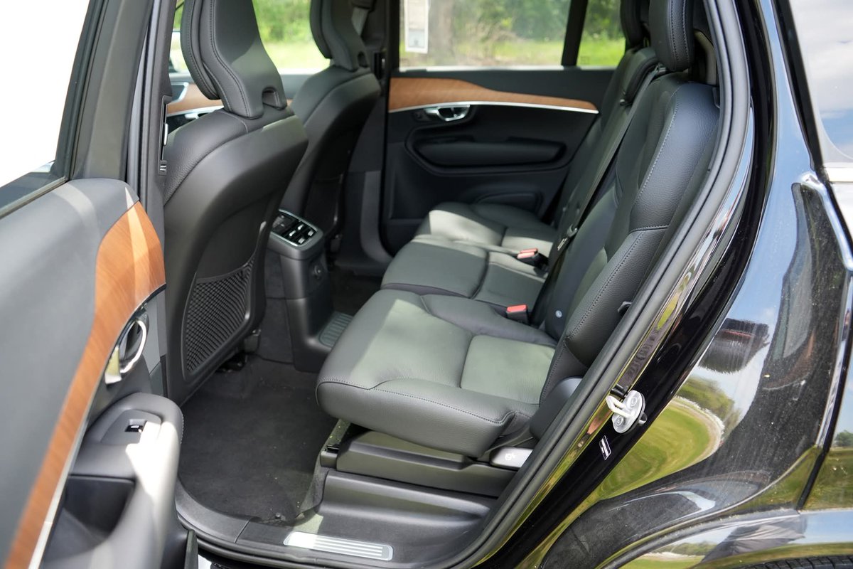 youngervolvo's tweet image. 🤑 $15,666 OFF!!!

👉 2025 #Volvo XC90 Plus
👉 MSRP: $75,965
👉 Younger Price: $60,299

💻 More information-&amp;gt; VolvoCarsHagerstown.com
