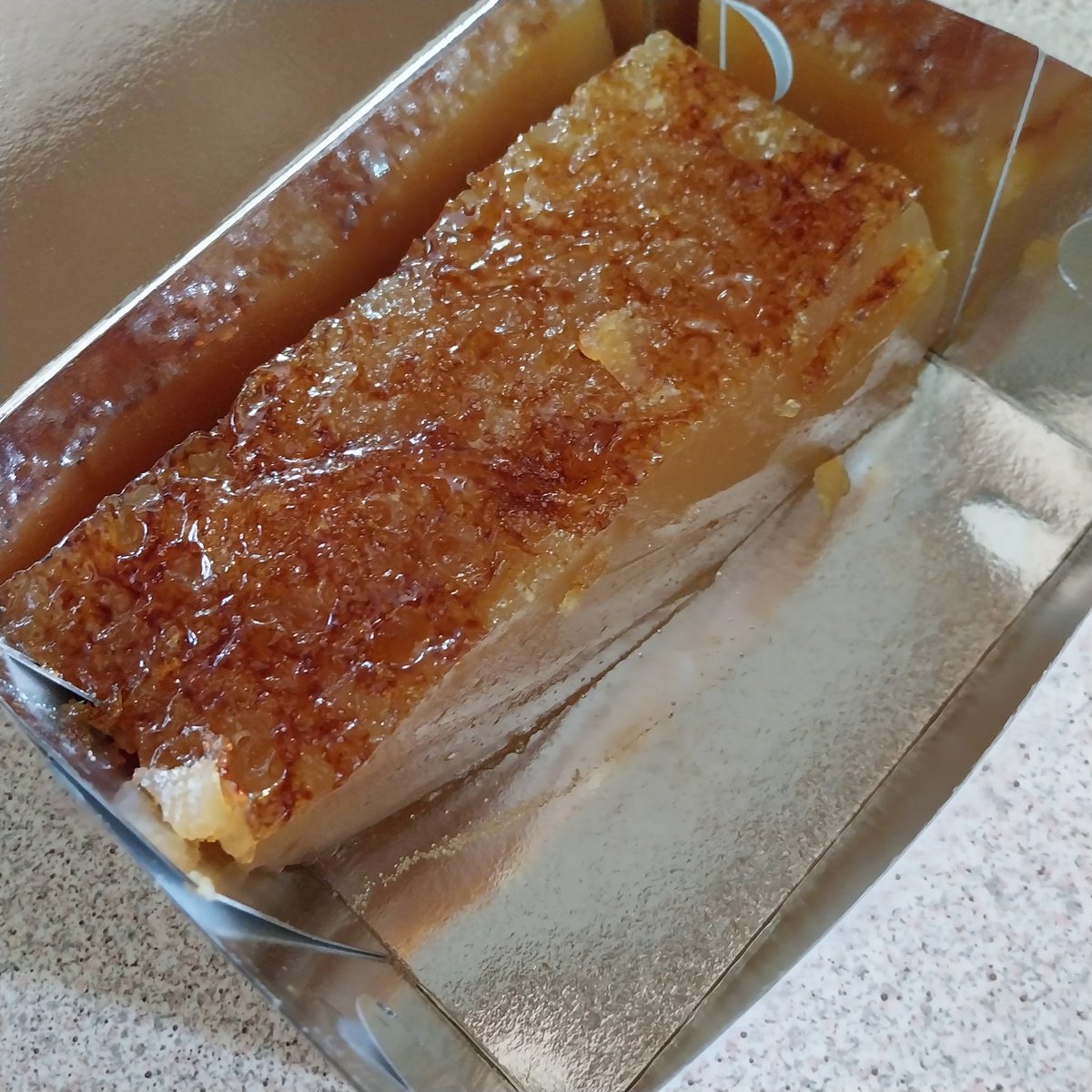 JOHNROSS_7's tweet photo. ๐
Crispy burnt sugar crust embracing a silky, jelly-like heart.
The legendary Halva Farsalon โ a true Greek classic.
#HalvaFarsalon #GreekSweets #TraditionalDessert #GreekGastronomy
#JohnRoss7 https://t.co/5hDXP2OZhL