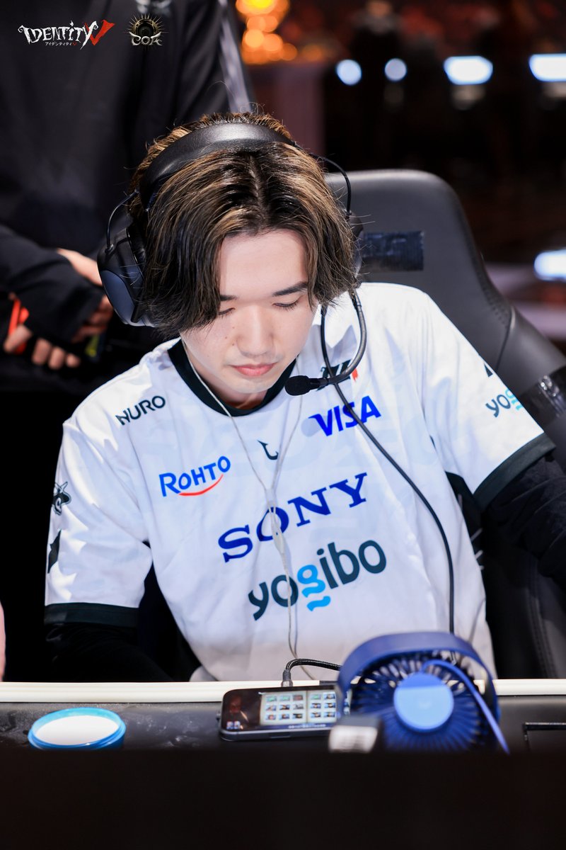 【公式】IdentityⅤ 第五人格eスポーツ事務所 tweet media