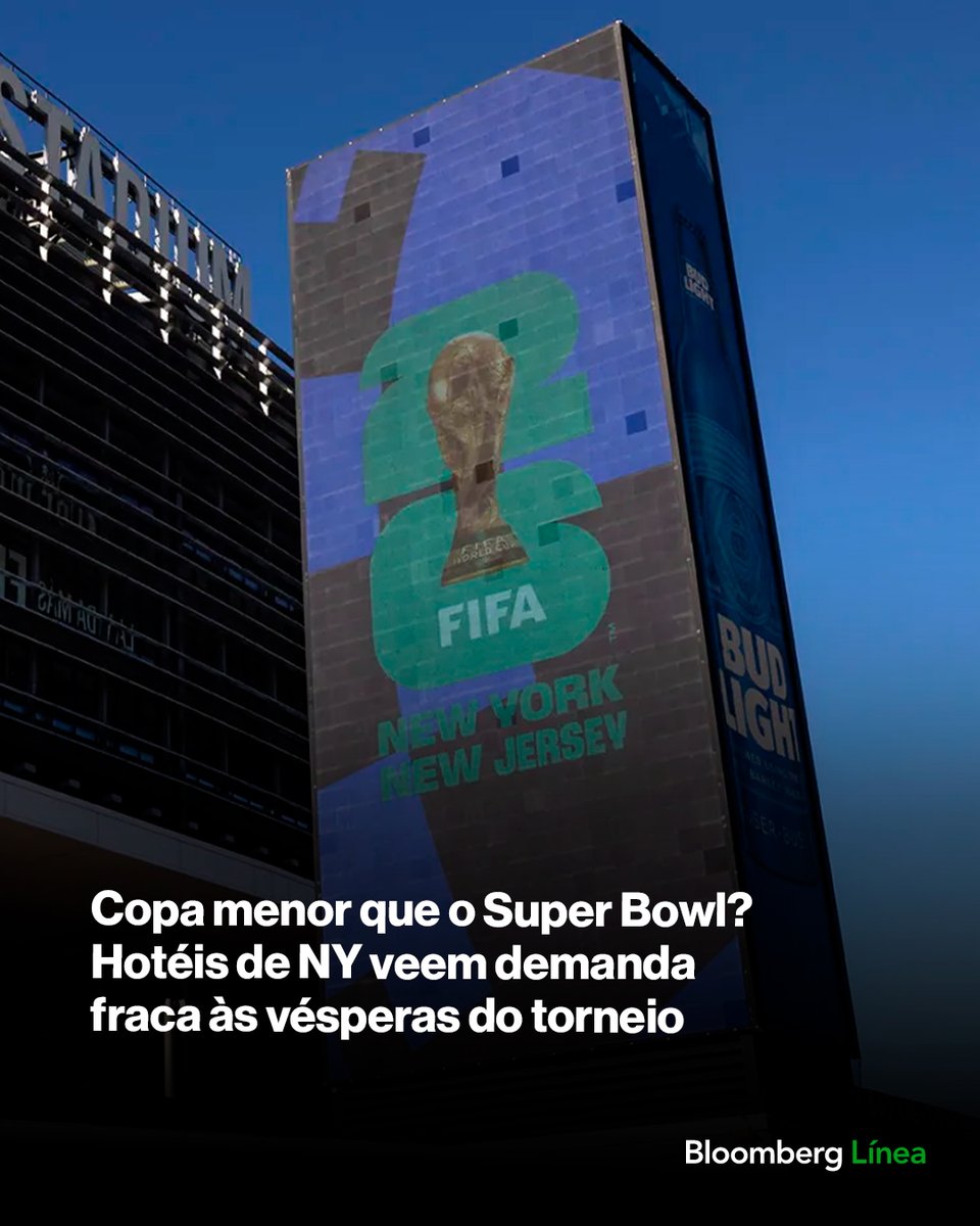 BloombergLineaB's tweet image. Copa menor que o Super Bowl? Hotéis de NY veem demanda fraca às vésperas do torneio. Saiba mais: bit.ly/4eLVOAY

#linhaesportiva #copadomundo #superbowl #eua