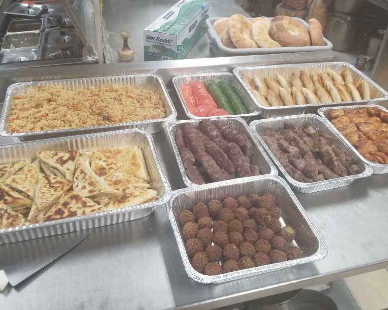 TroyMedCuisine's tweet image. Game’s on, people are coming over, and nobody wants to cook. 🍽️

Perfect... Enjoy our May Specials then!
Take $2 off a $10 order or $5 off a $25 order this month.
Planning for a group? Get 10% off catering orders over $50 for your playoff nights.

#Catering #STLEats
