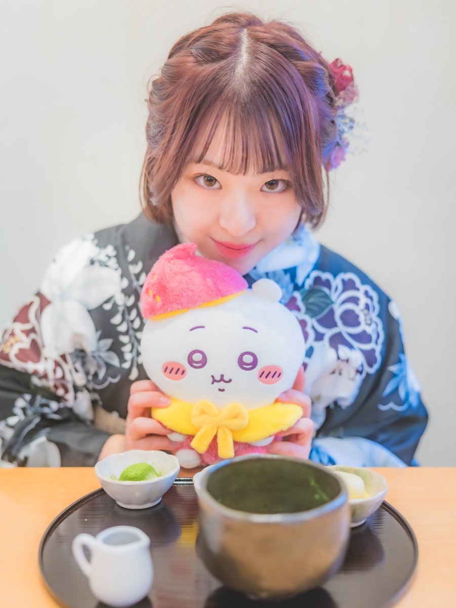 Simm98765's tweet photo. /／
ちいかわハチワレ、お誕生日おめでとう✨
\＼

#ちい撮 #ちいかわ誕生日
@M0tiM0tii @hana_lemon23
@10270910__ @kirara_y14 https://t.co/iHkwnkmxBt