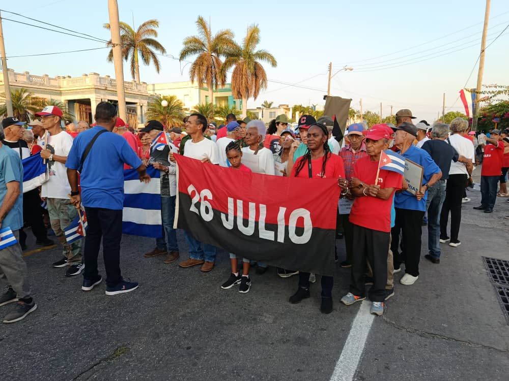 🇨🇺| Todo listo en Matanzas para iniciar el desfile por el #1Mayo.

✊️| En toda #Cuba, #LaPatriaSeDefiende