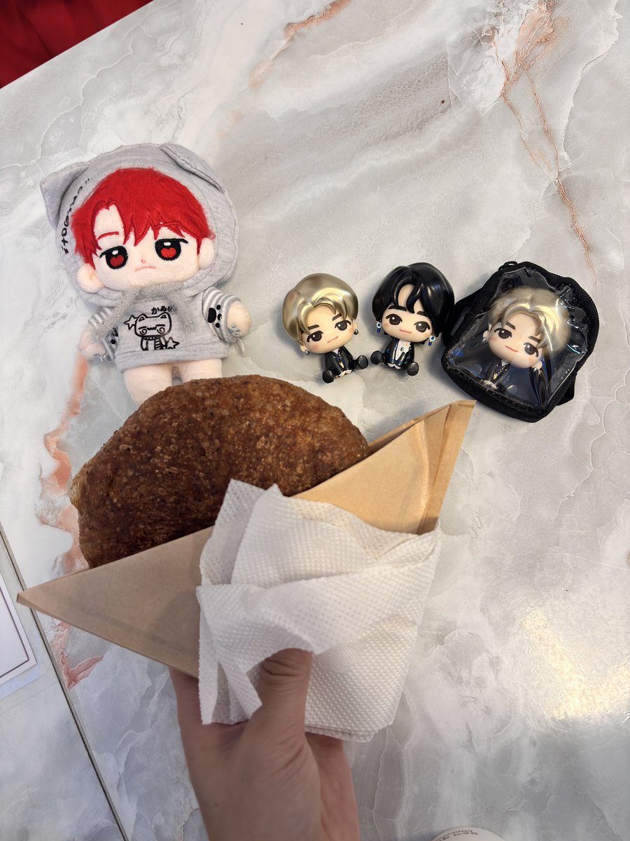 잼쁘(🏟️4.18/19) tweet media