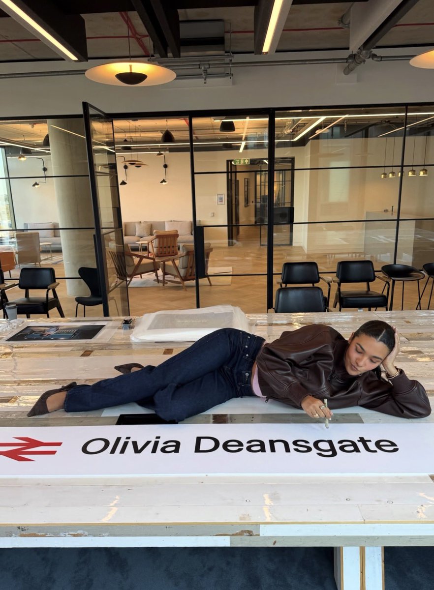 liviadeansource's tweet photo. Olivia Dean via Instagram🤍 https://t.co/rYrJPVhmMB