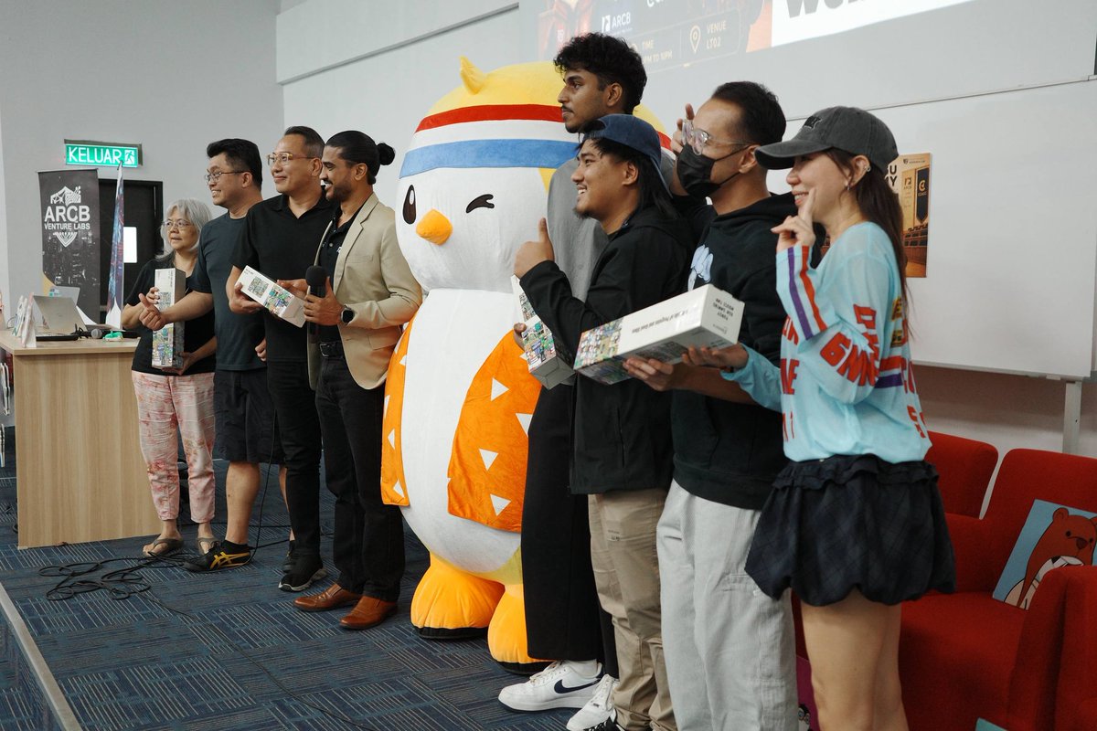 Pudgy Penguins Malaysia 🇲🇾 tweet media