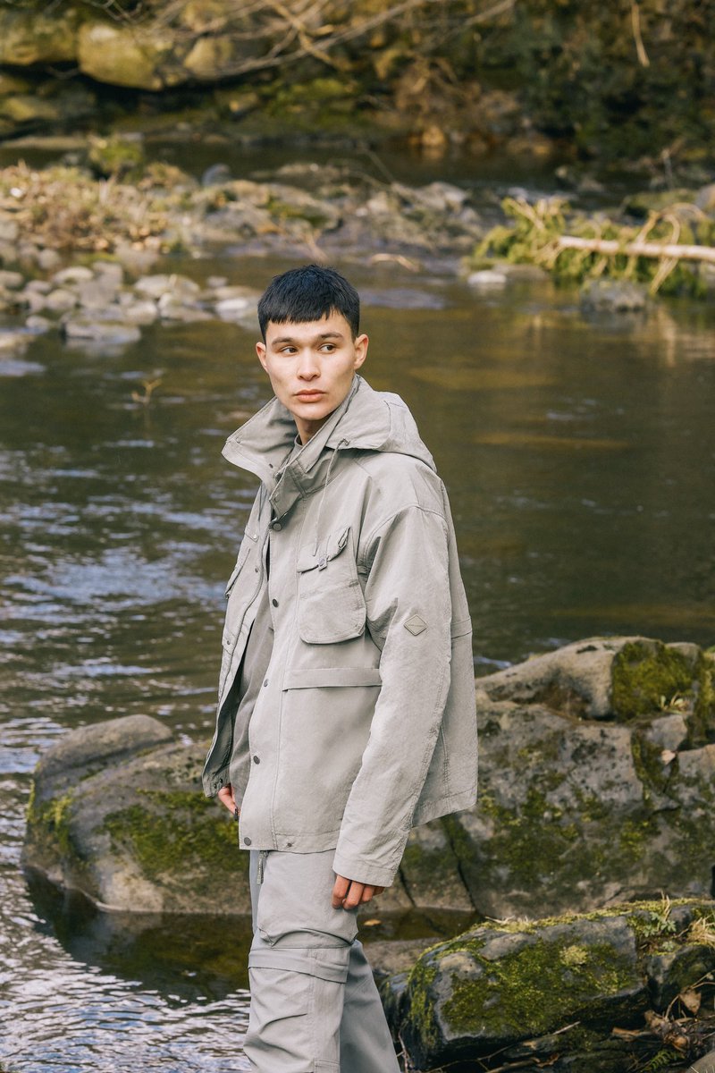 Spoonyard_'s tweet photo. Eternal Terrain, responds to a world characterised by environmental urgency and emotional exhaustion. Each Spoonyard piece is responsibly sourced and designed not only for outdoor pursuits but also for mindful urban living. Discover now https://t.co/AKuFKLPIoO https://t.co/R2Zi7IMonZ