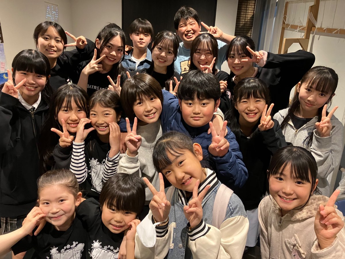 舞台『オノマトペイント〜ソラノアカリ〜』公式 tweet media