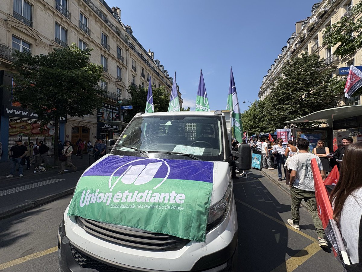 L’Union Étudiante tweet media
