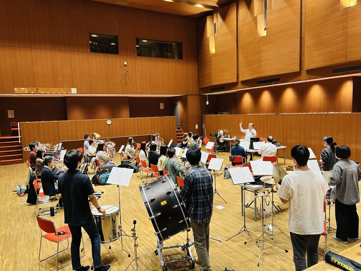 eastmerry's tweet photo. 先週の練習では『たなばた』を合奏しました🎋吹奏楽経験者なら聞いたことがあるんじゃないかなという有名な曲なので、過去に演奏したことを思い出し、懐かしく感じる団員もいたやもしれません😌 https://t.co/TG7okXUeDr