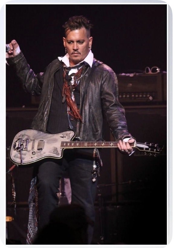 JohnnyHVDepp's tweet image. Good day #JohnnyDepp ❤️