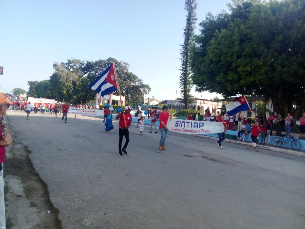 Cultura #Camajuaní
#VillaClaraConTodos
#LaPatriaSeDefiende
#MiFirmaPorLaPatria <a href="/DiazCanelB/">Miguel Díaz-Canel Bermúdez</a>
<a href="/DrRobertoMOjeda/">Dr. Roberto Morales Ojeda</a>
<a href="/PartidoPCC/">Partido Comunista de Cuba</a>
<a href="/PresidenciaCuba/">Presidencia Cuba 🇨🇺</a>
<a href="/SuselyMorfaG/">Susely Morfa González</a>
<a href="/MilaxyA/">Milaxy Yanet Sánchez Armas</a>