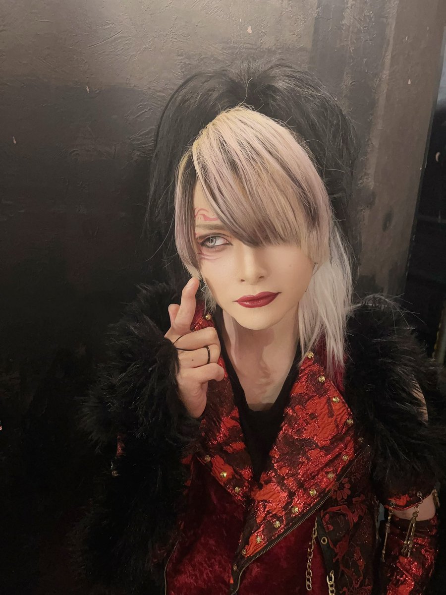 FUR_RYU tweet media