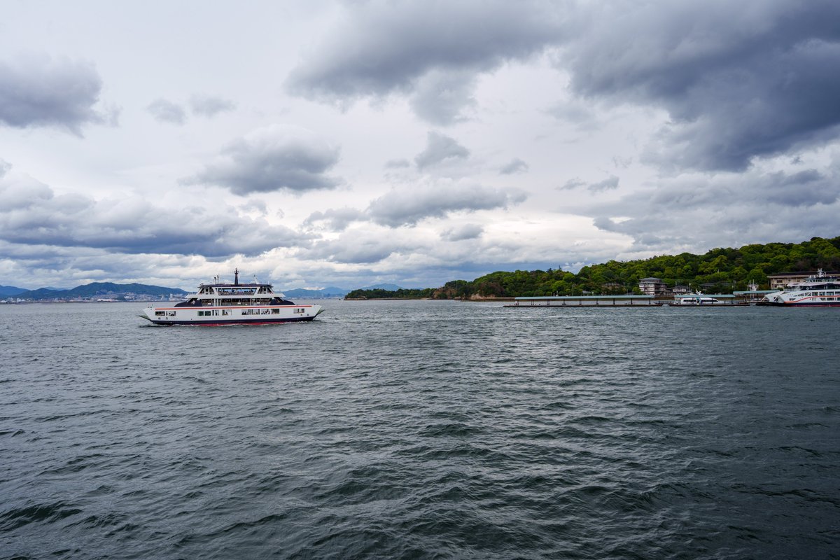 Kassy_a900's tweet photo. ===
2026.05.01
@ 宮島
SONY α7Ⅳ｜シグマ 24mm F1.4 DG DN Art
今日は 24mm 1本だけでお写ん歩 https://t.co/cQ8DROqPfD